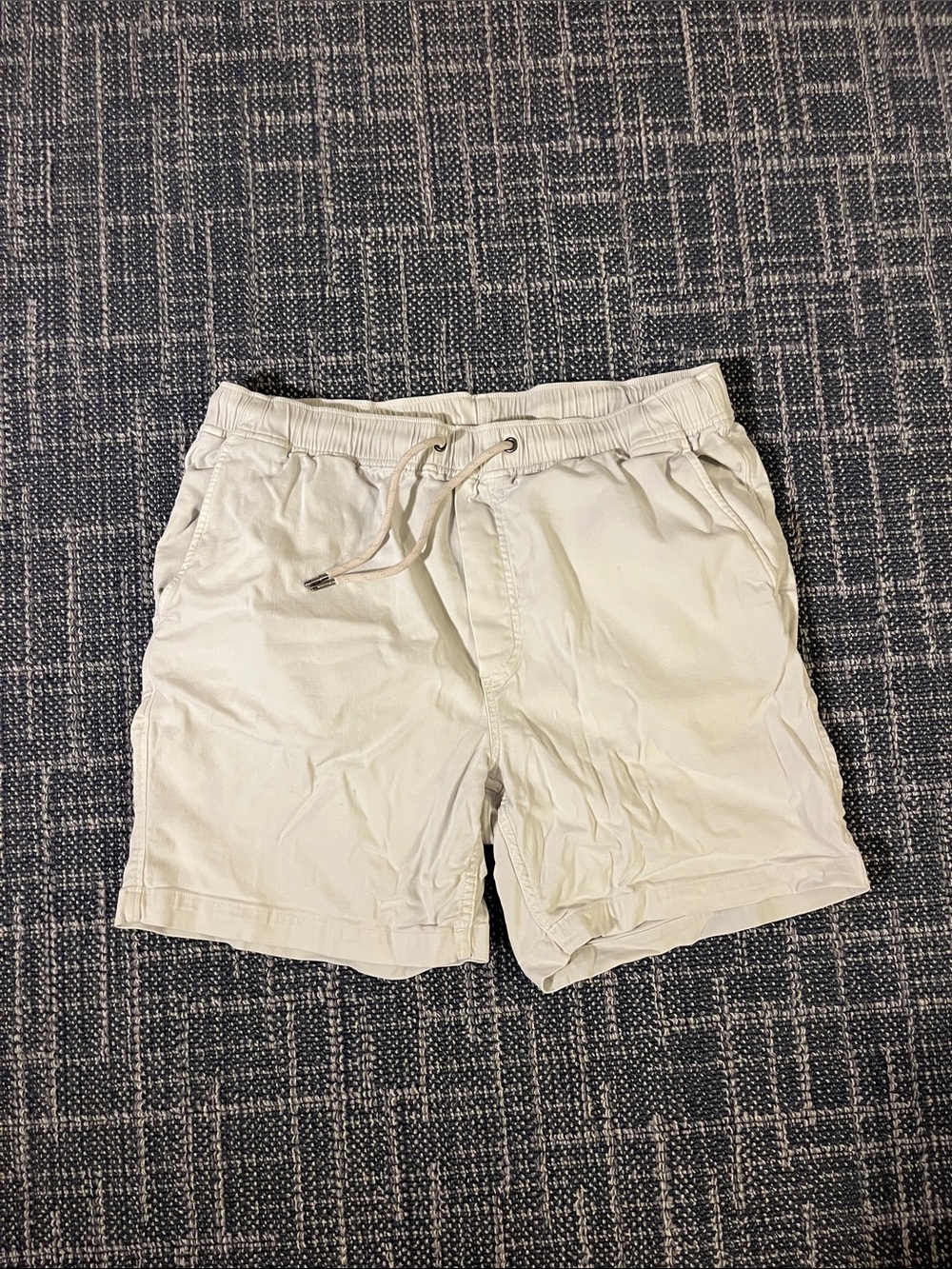 Faherty Men's Drawstring Shorts in Light Cream